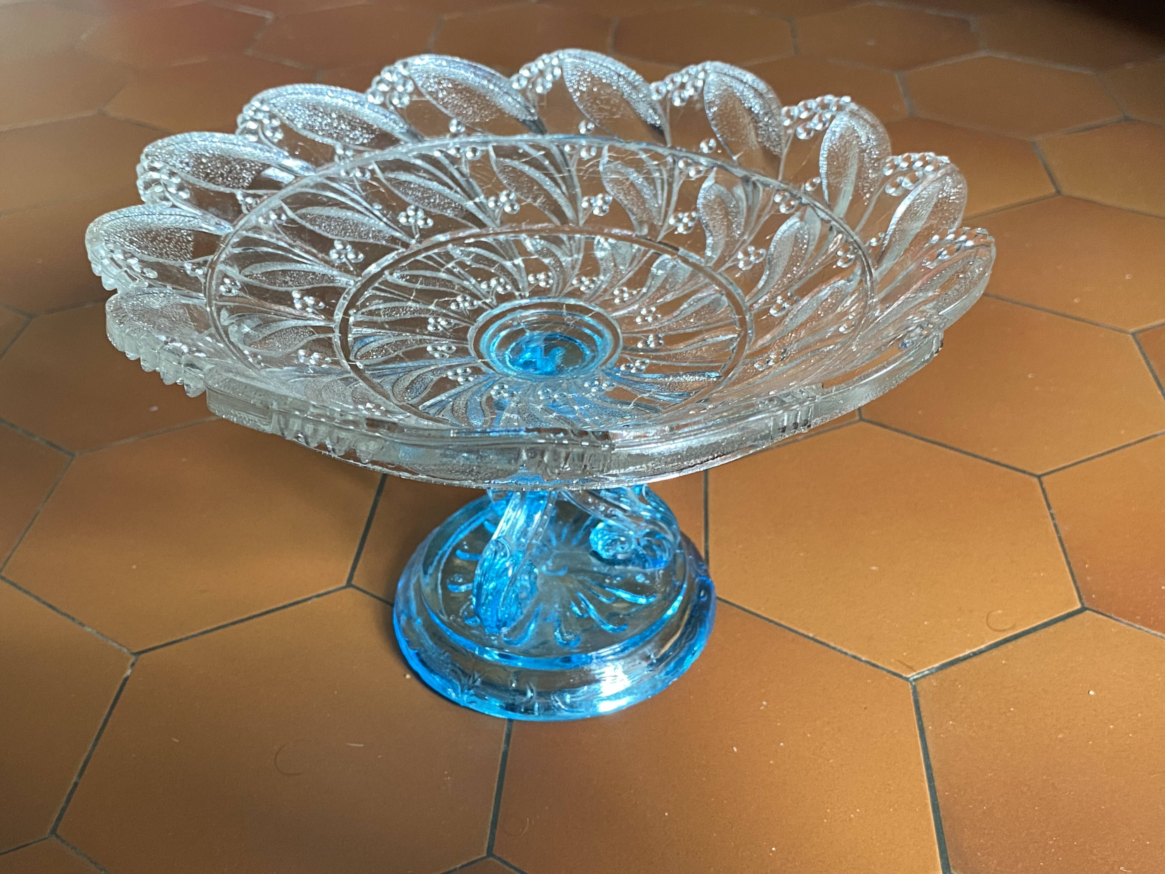 Compotier bicolore en verre moulé