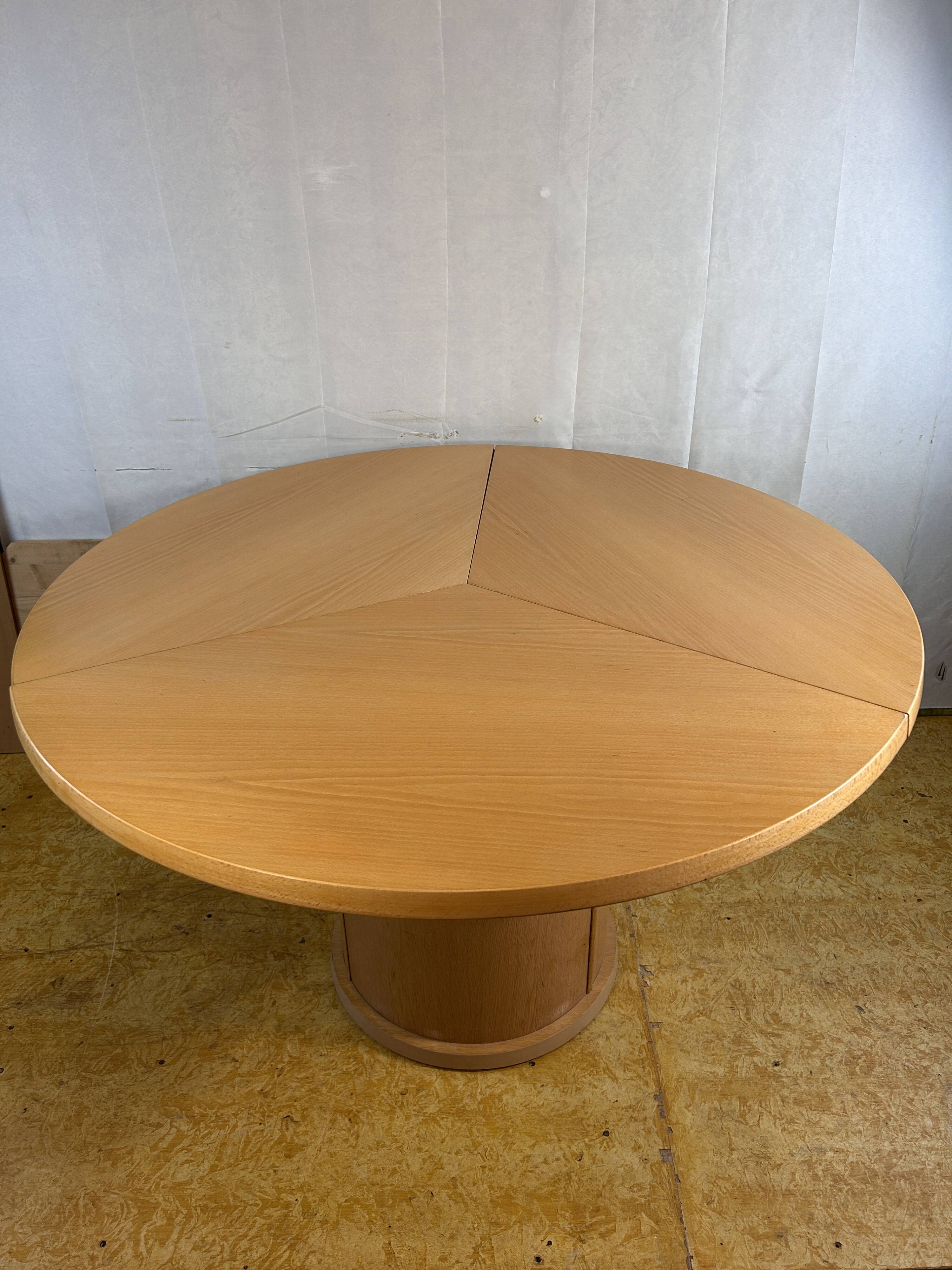 Vintage Danish Design Extendable Dining Table by Skovby – Patented SM32 Des