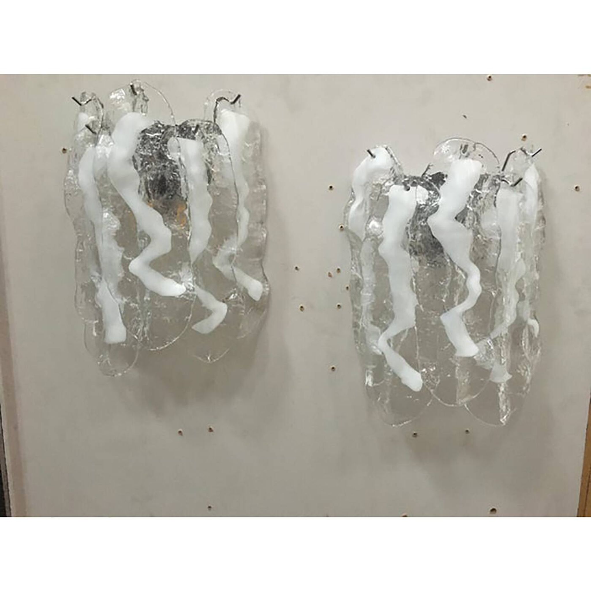 Lot of 2 Transparent and White “Fiamma” Murano Glass Wall Sconces