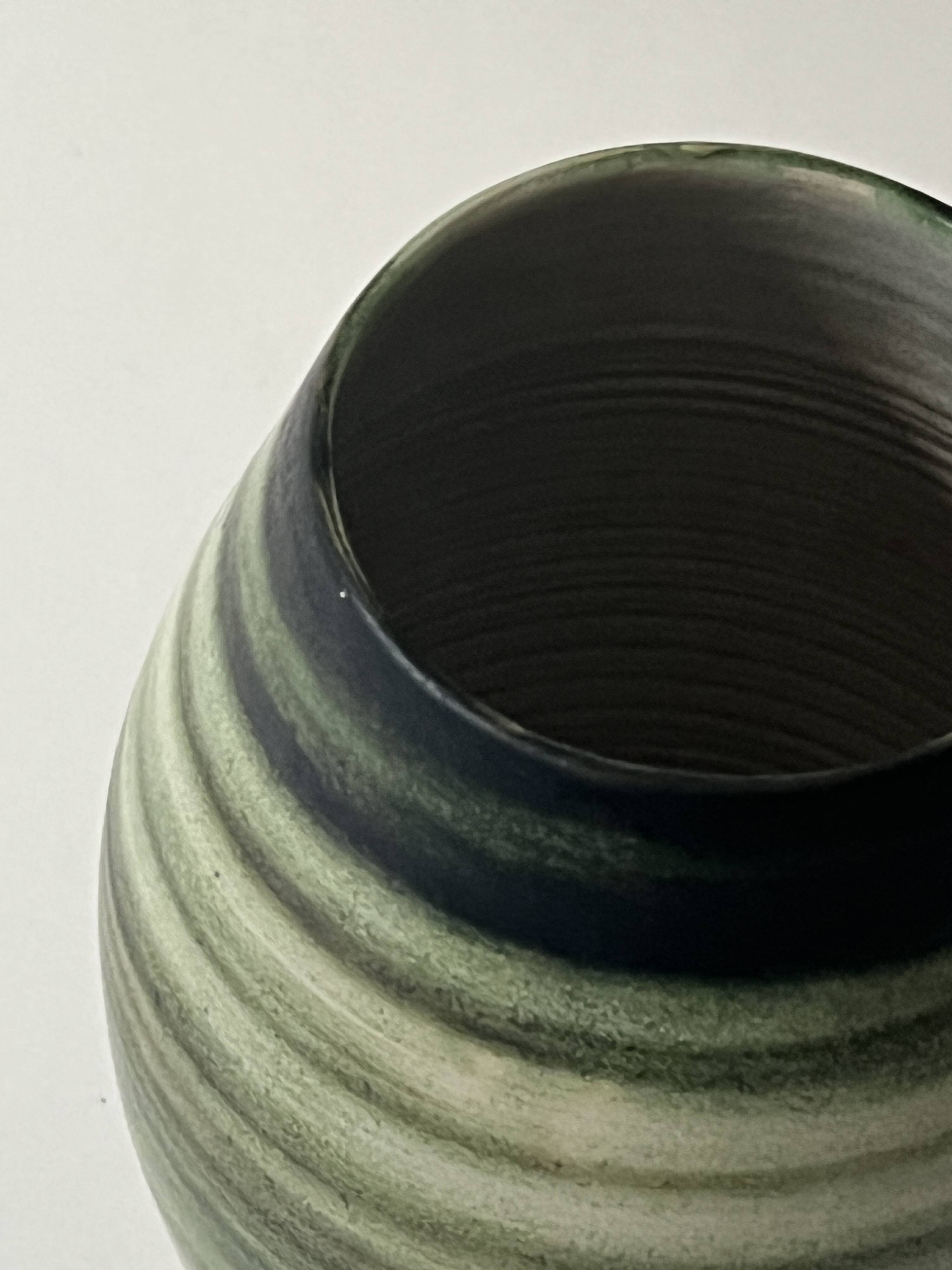 Vase in white clay with green/beige glaze - signed work