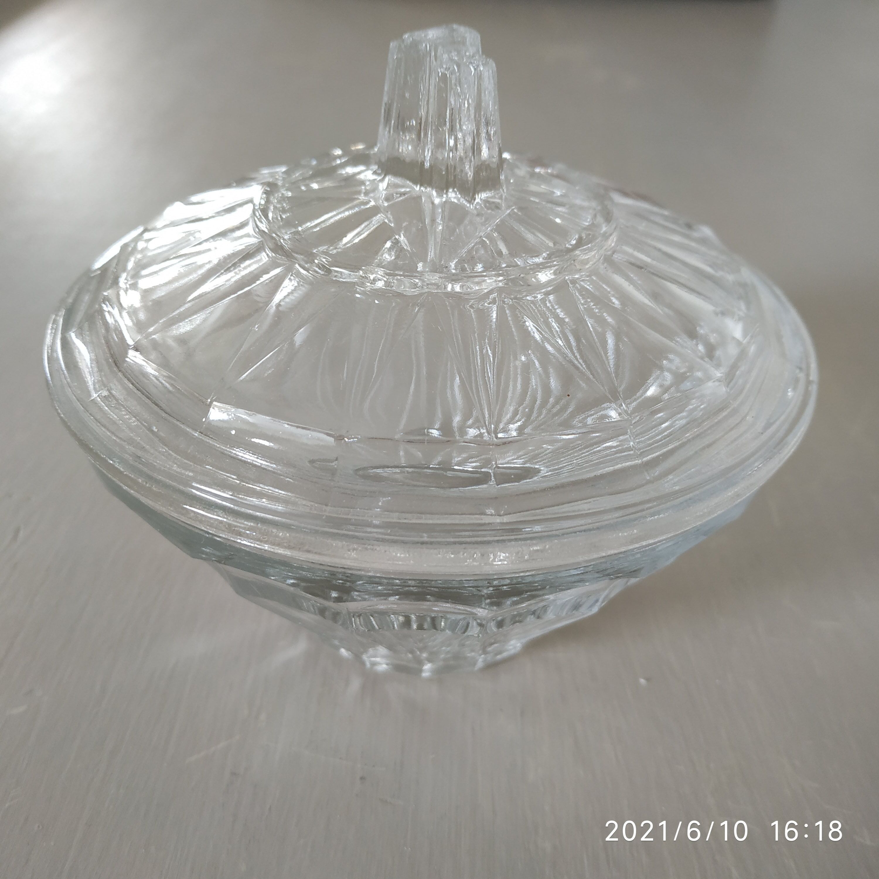 Duo de bonbonnières