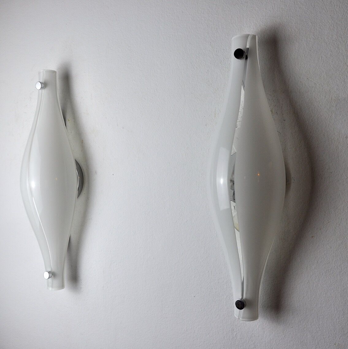 Pair of Cat's Eye wall lamps by Murano Mazzega, blown glass, Italy, 1960