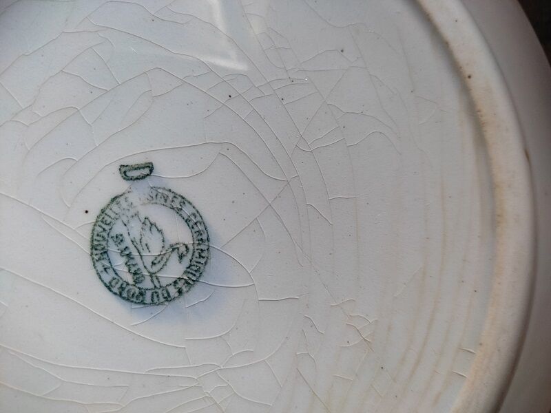 Hollow porcelain dish St Amand green flowers