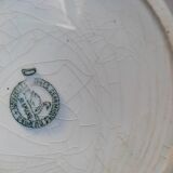 Plat creux en porcelaine St Amand fleurs verte