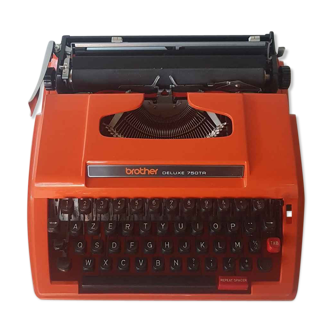 Machine à écrire Brother Deluxe 750TR
