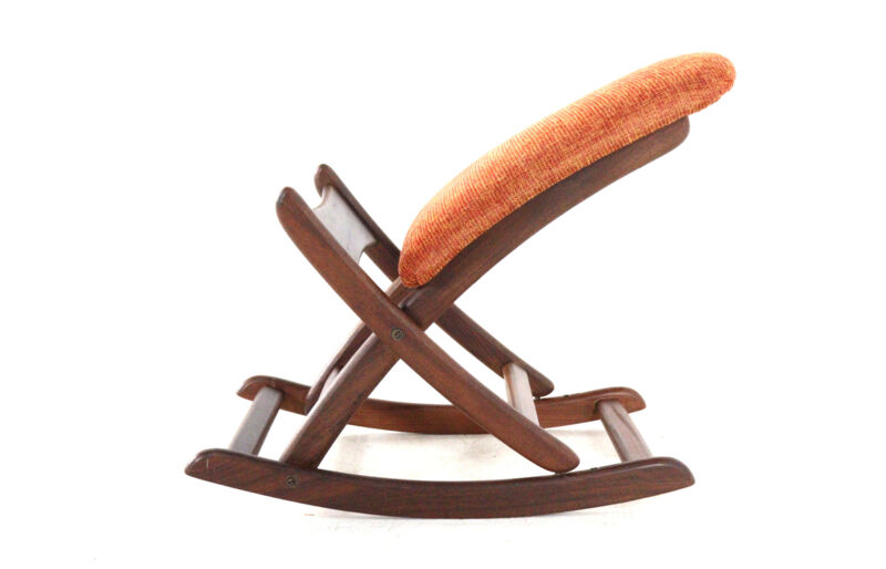 Adjustable Footstool / footrest "Uniek" - dutch design in teak