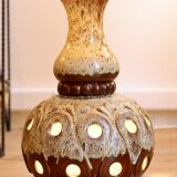 Large vintage German floor lamp from the 1970s.