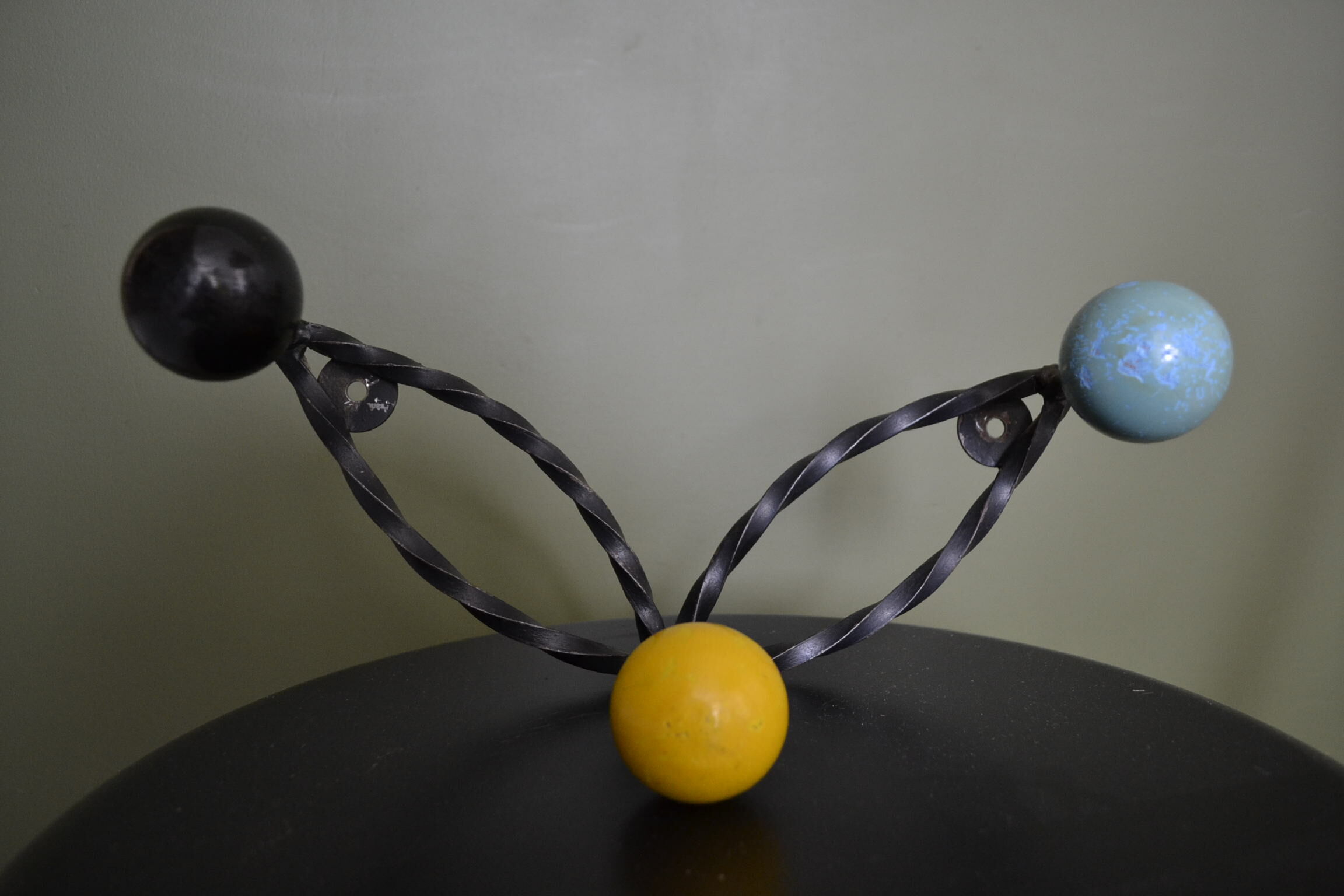 Coatrack 3 multicolored wooden patères