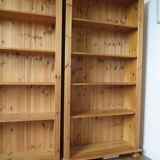 Pair of pine libraries