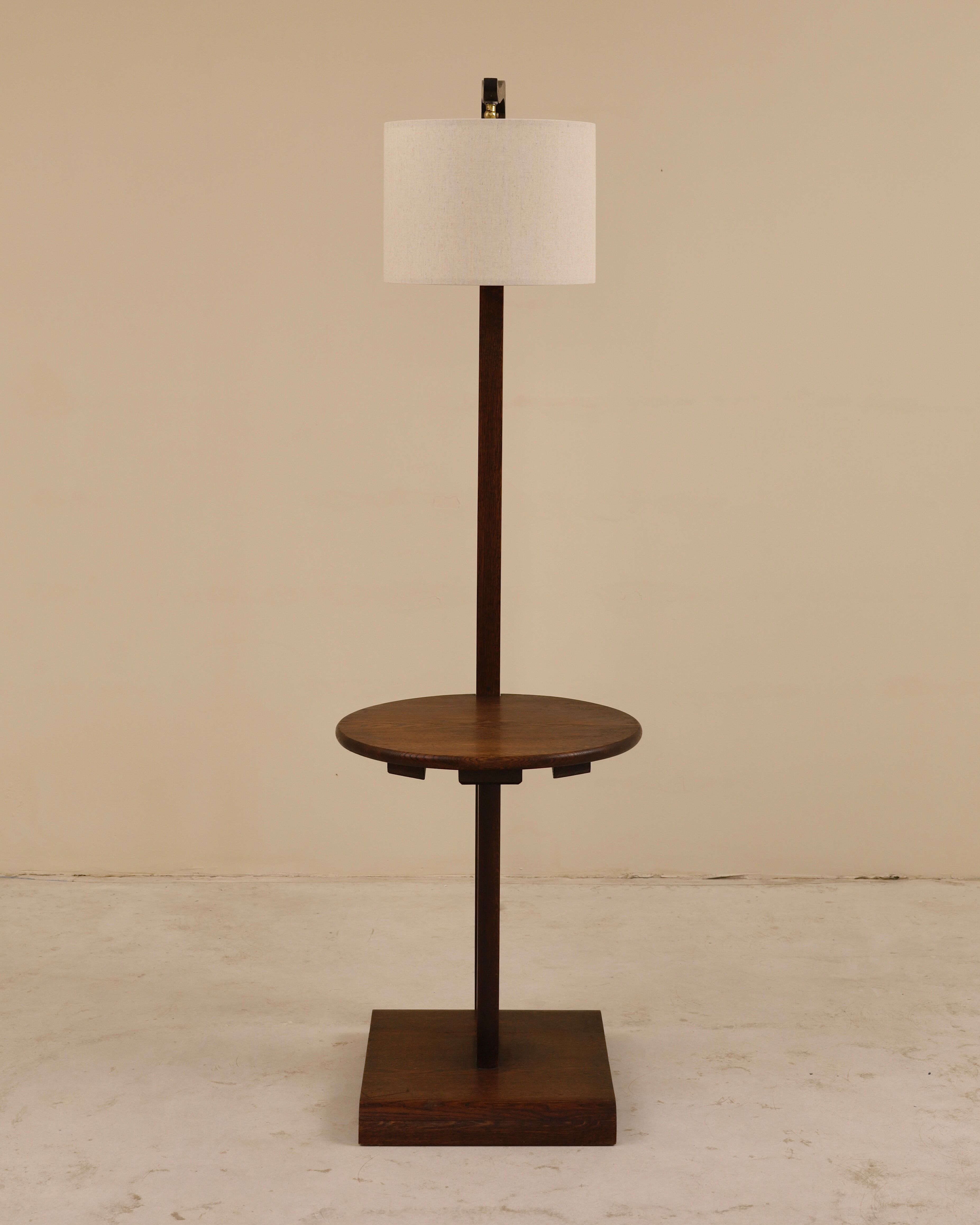 Floor lamp in solid oak, France, 1940s