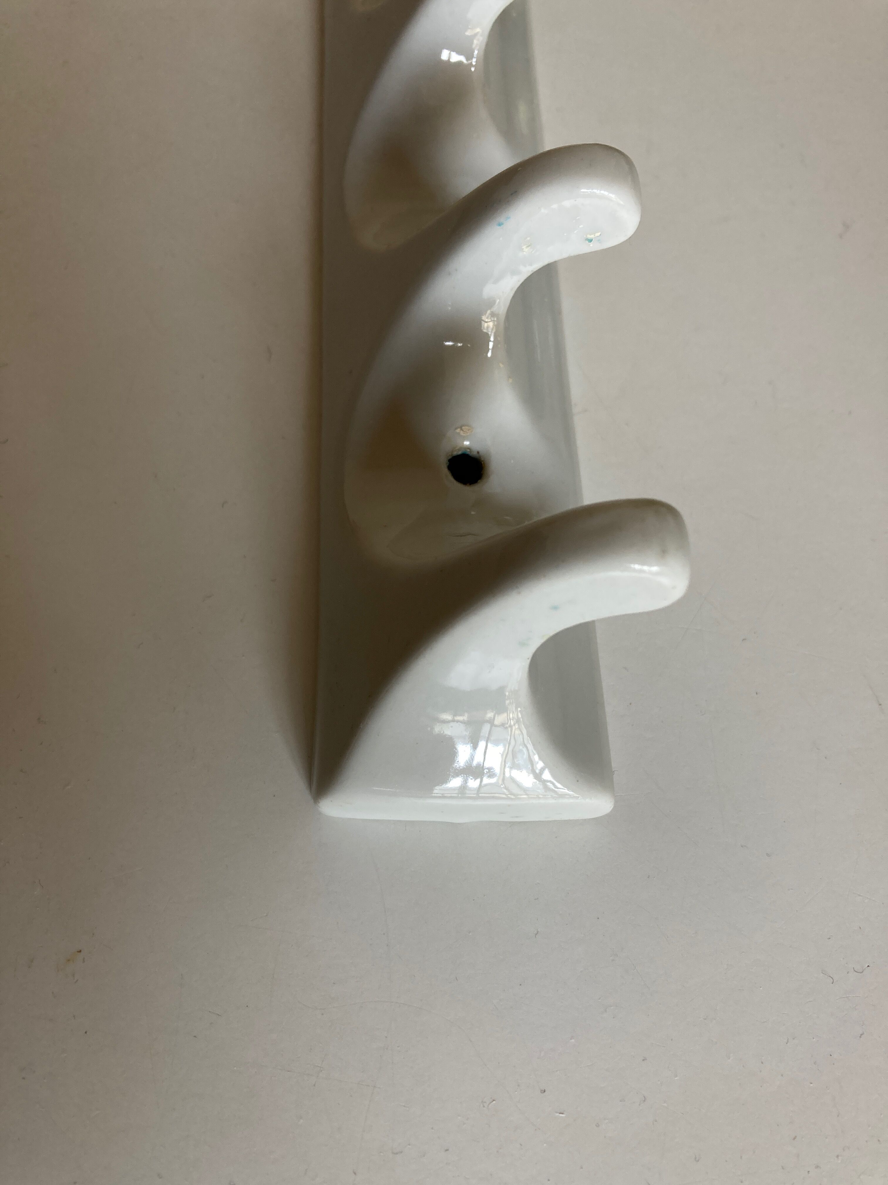 Patère de salle de bain 1950 en céramique blanche