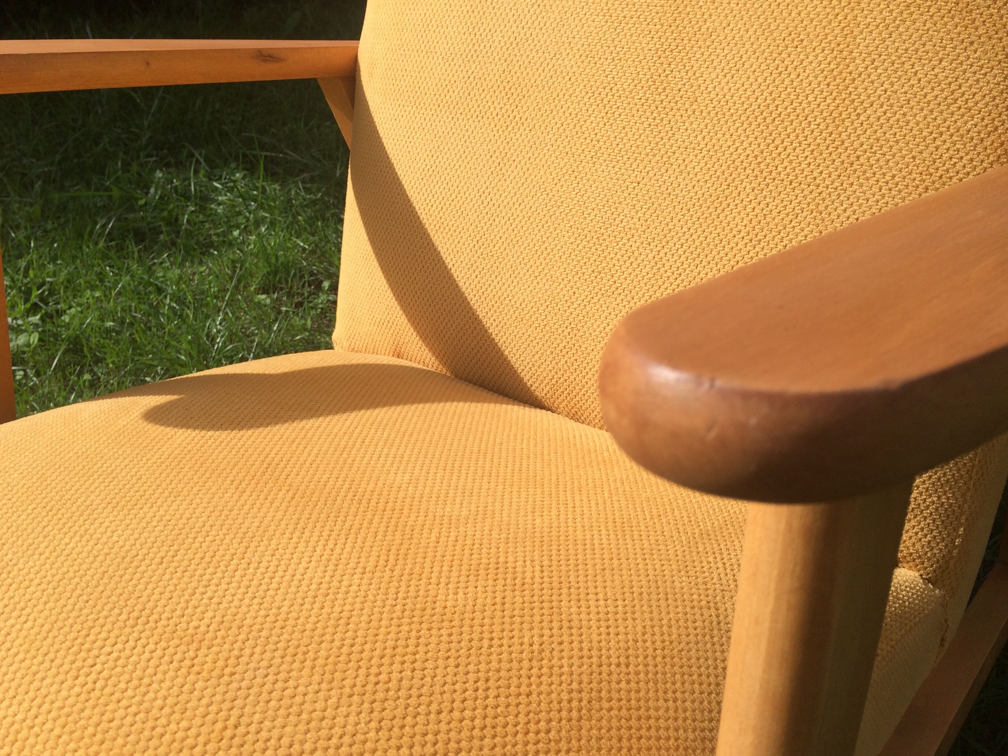 Vintage chair feet yellow compass - 60s