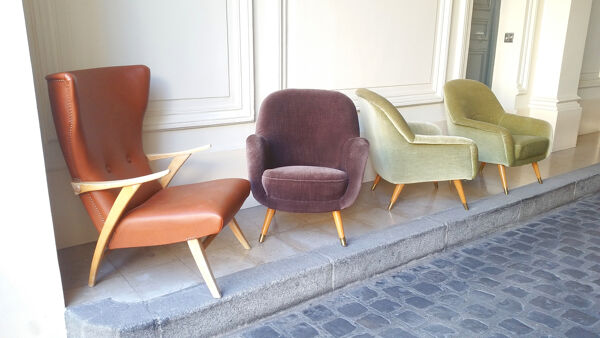 Fauteuil oeuf EGG des années 50-60 en velours marron