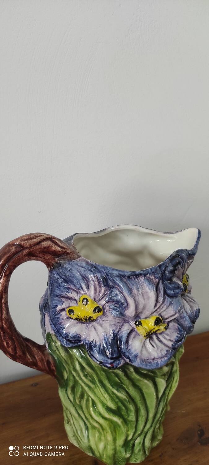 Iris Barbotine Carafe