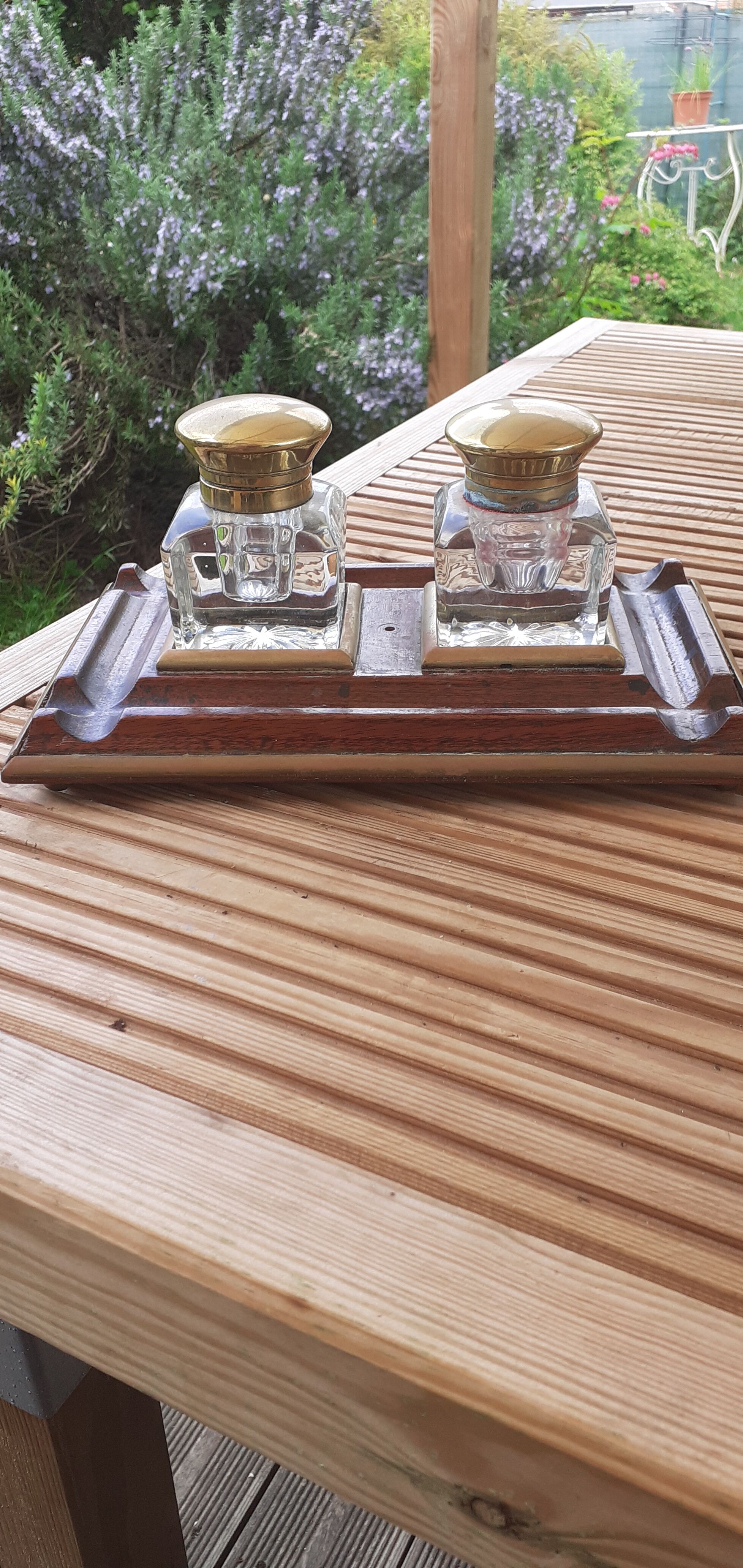 Art Deco inkwell in baccarat crystal, brass and rosewood