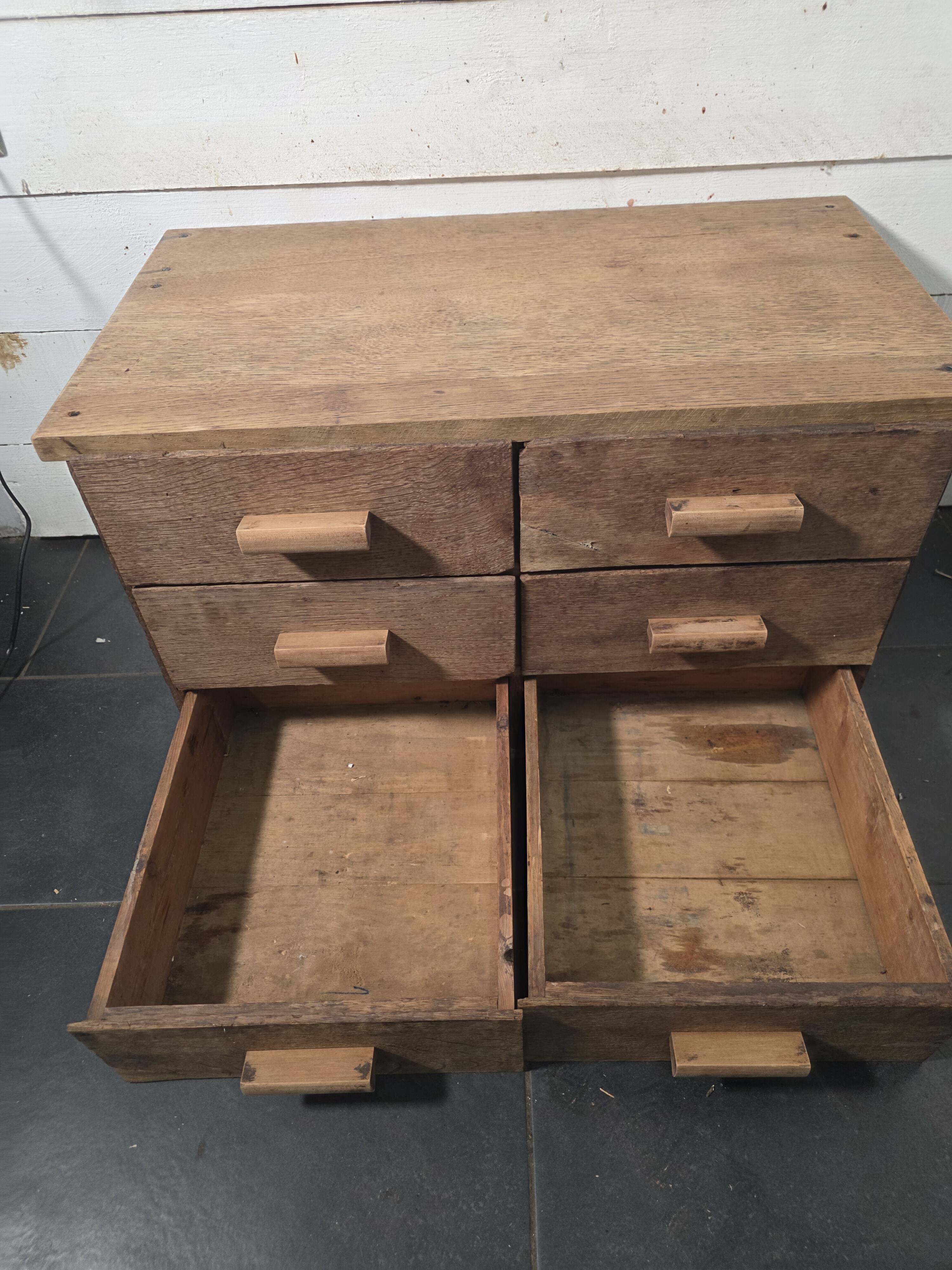 Antique workshop furniture with 6 drawers