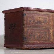 Coffre ancien en bois du pin – Europe centrale (vers 1900)