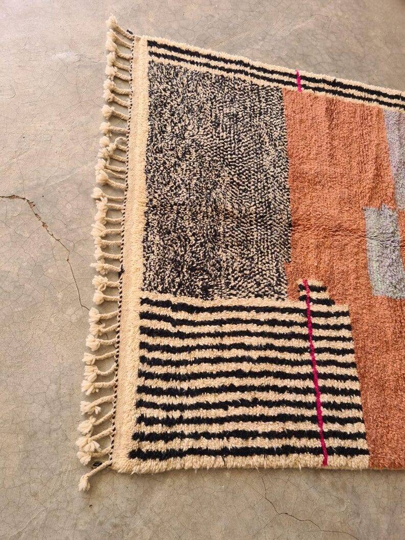 Tapis berbère fait main traditionnelle 250cmx150cm