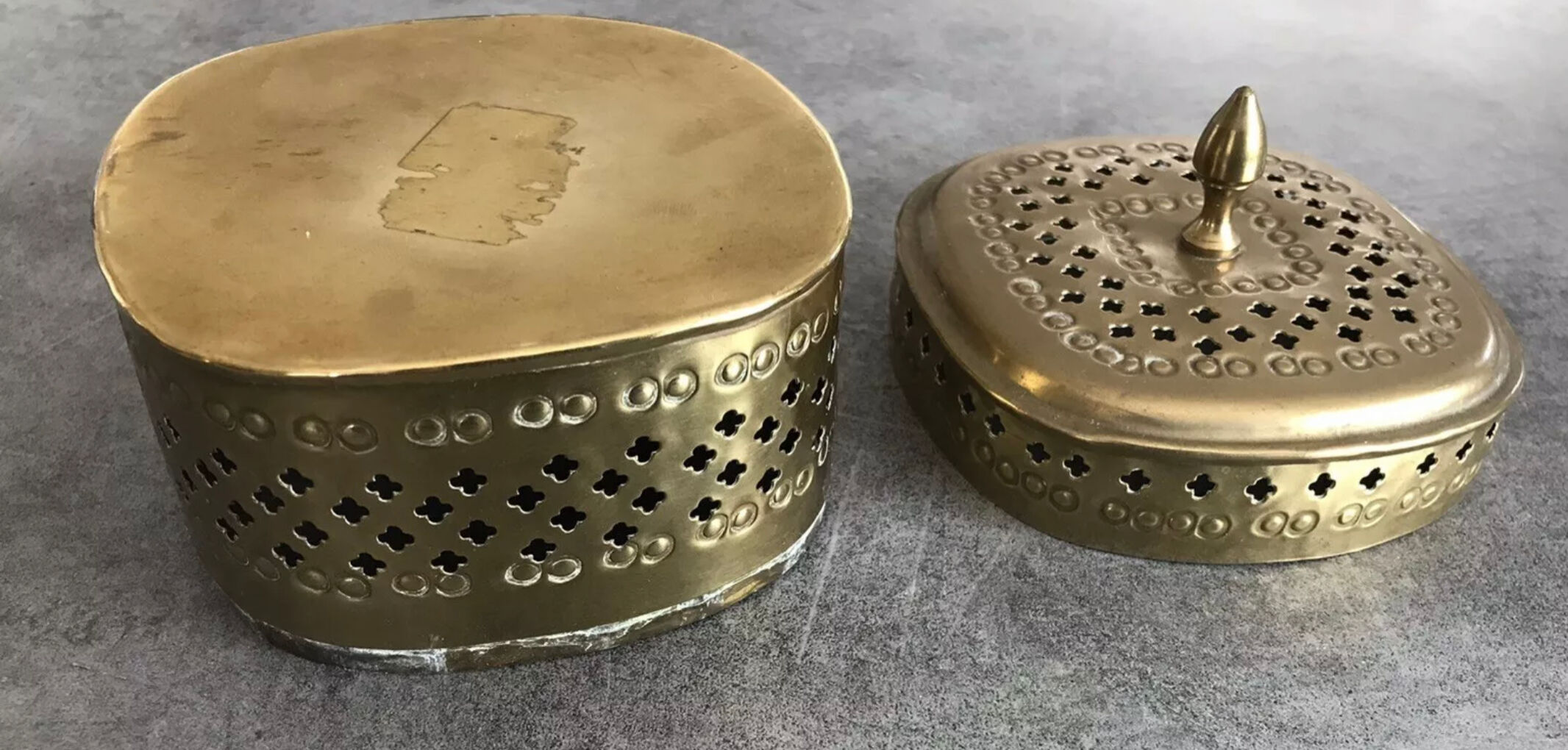 SQUARE DECORATIVE JEWELRY BOX MADE OF BRASS