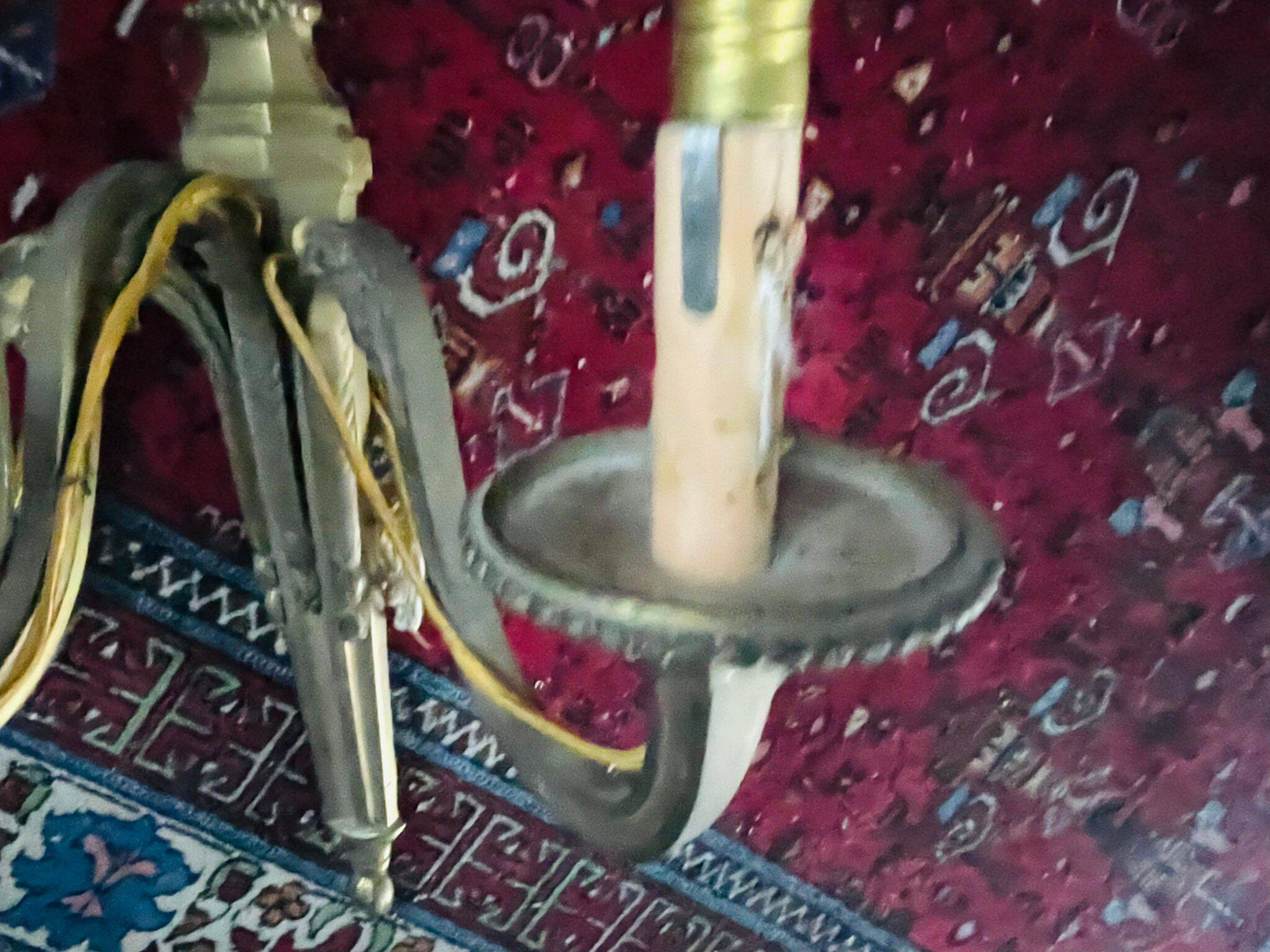 Pair of gilt and chiselled bronze wall lights with 3 lights - Louis XVI style