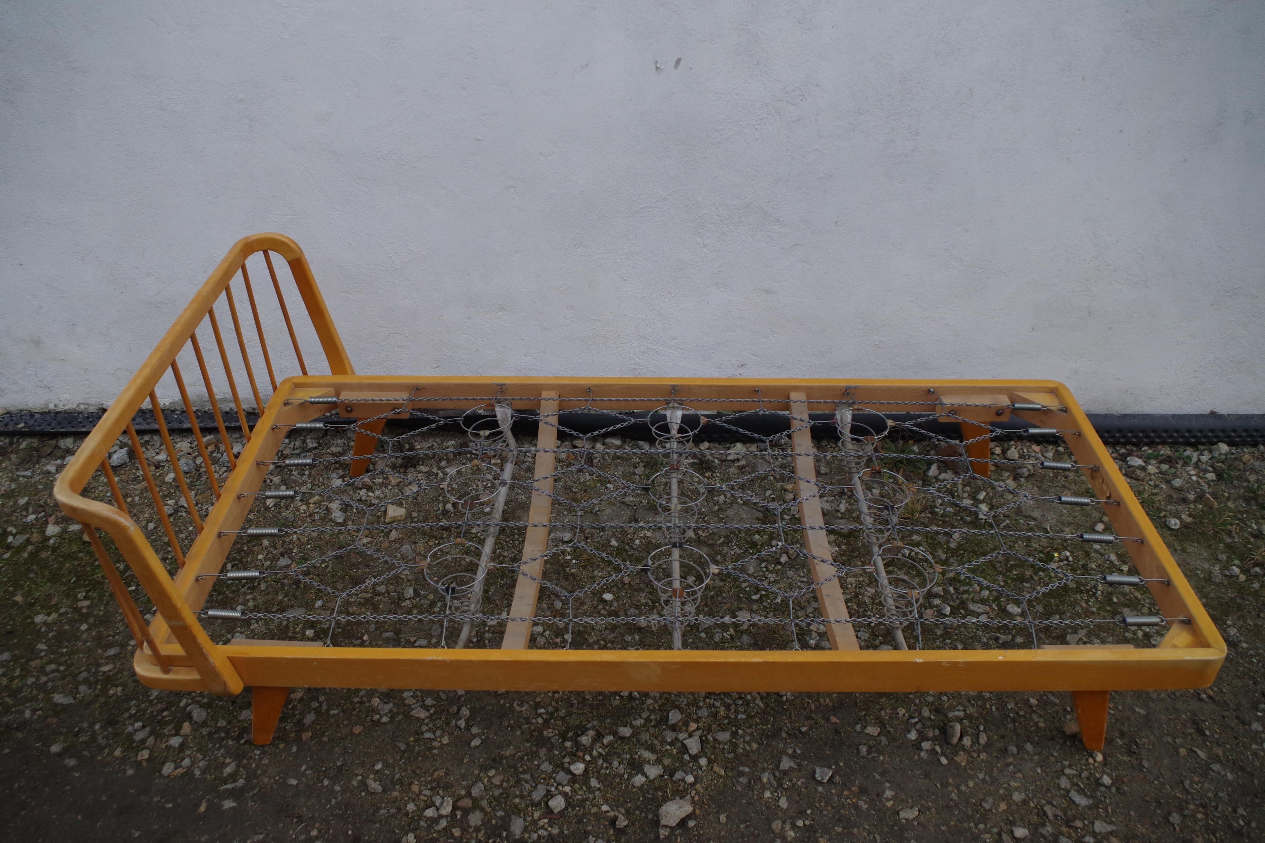 Single bed mid century 1950s for Wilhelm Knoll