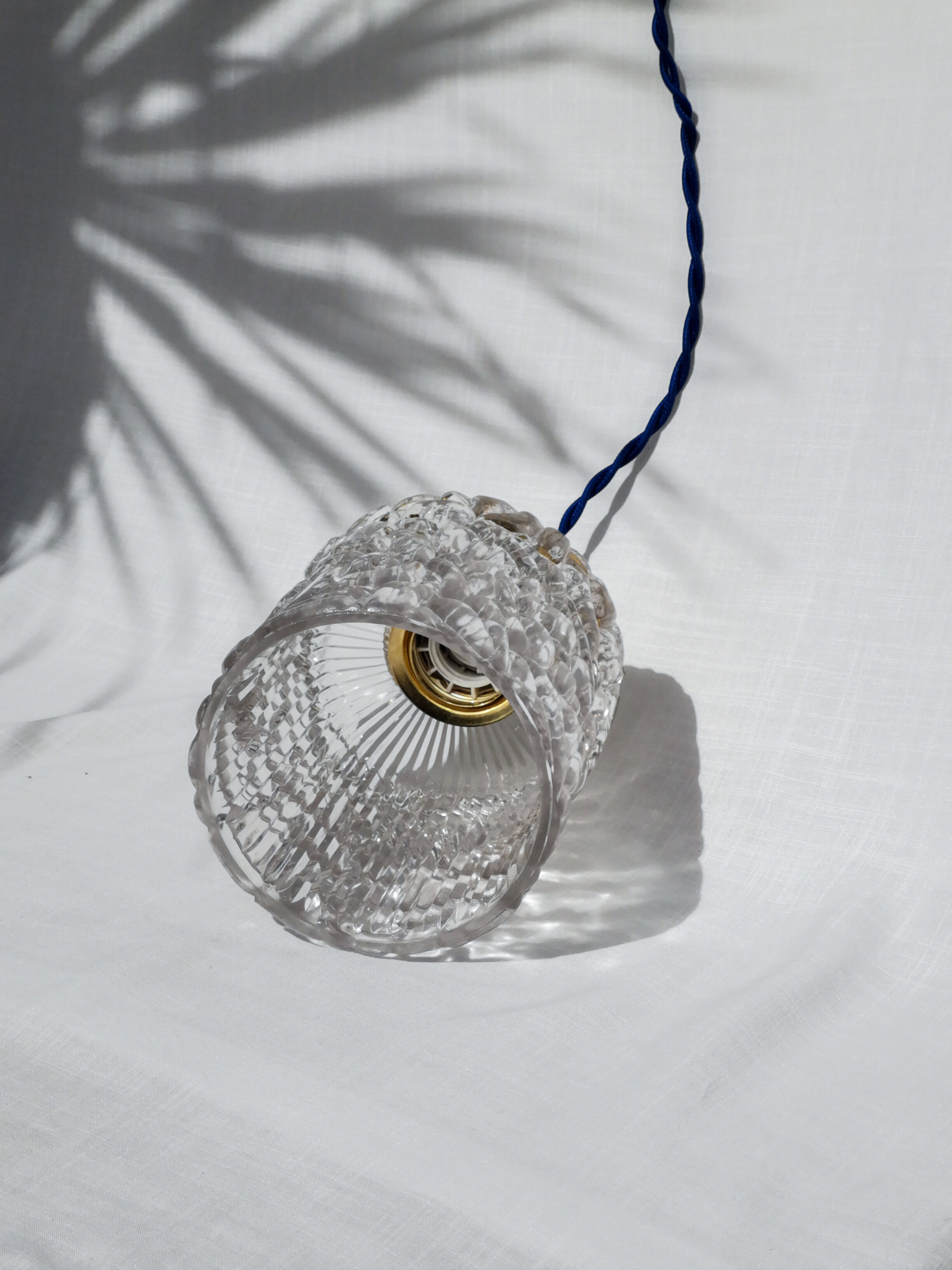 Suspension molded glass 70s