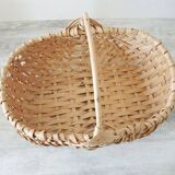 Old wicker basket / woven light leaves