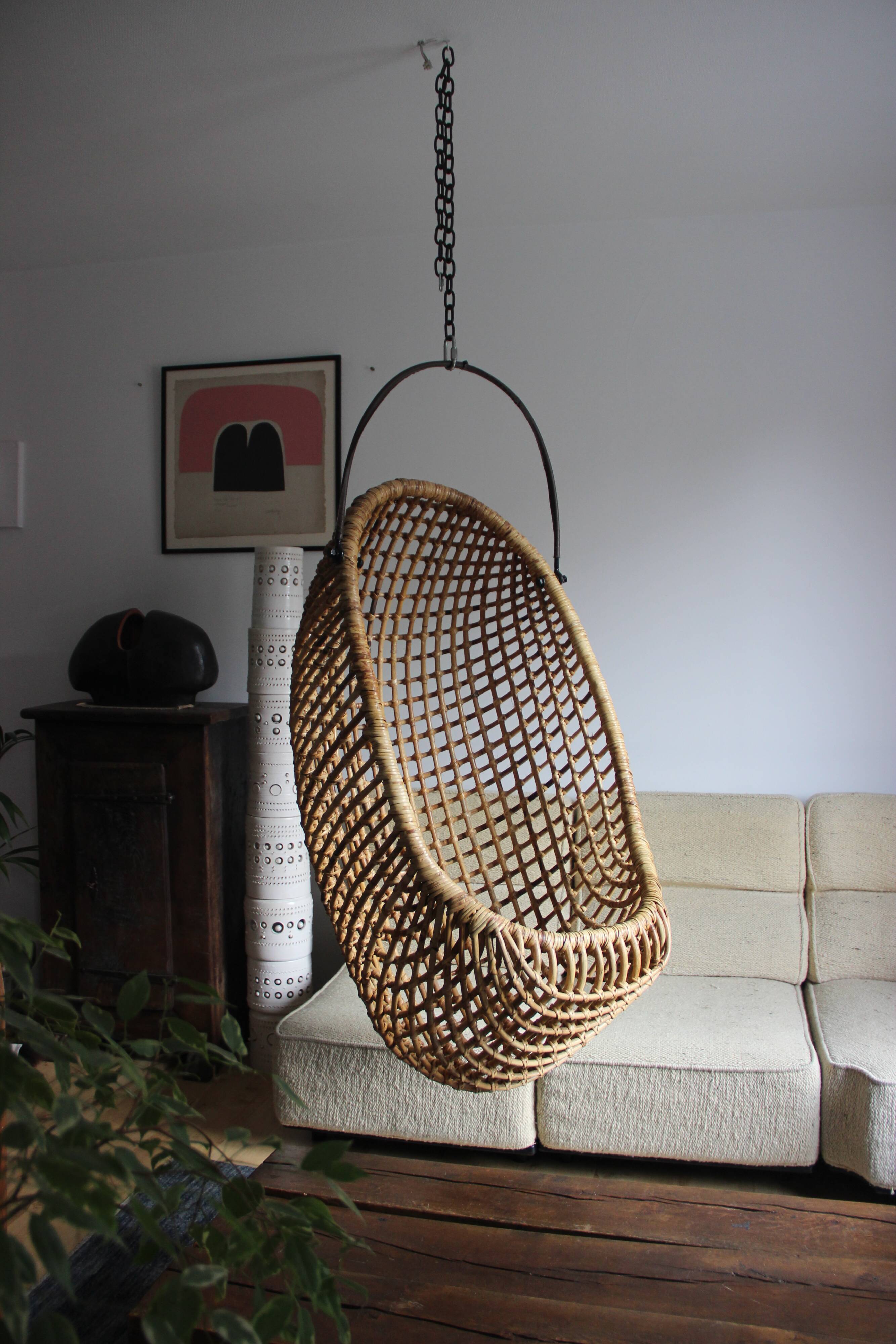 Suspended rattan chair, France, 1970