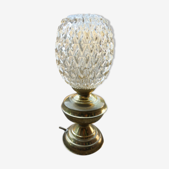 Vintage table lamp with chiseled glass globe.