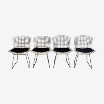 Lot of 4 wire chairs by Harry Bertoia for Knoll