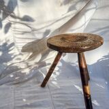 Handmade wooden milking stool – Pyrenees, 19th century