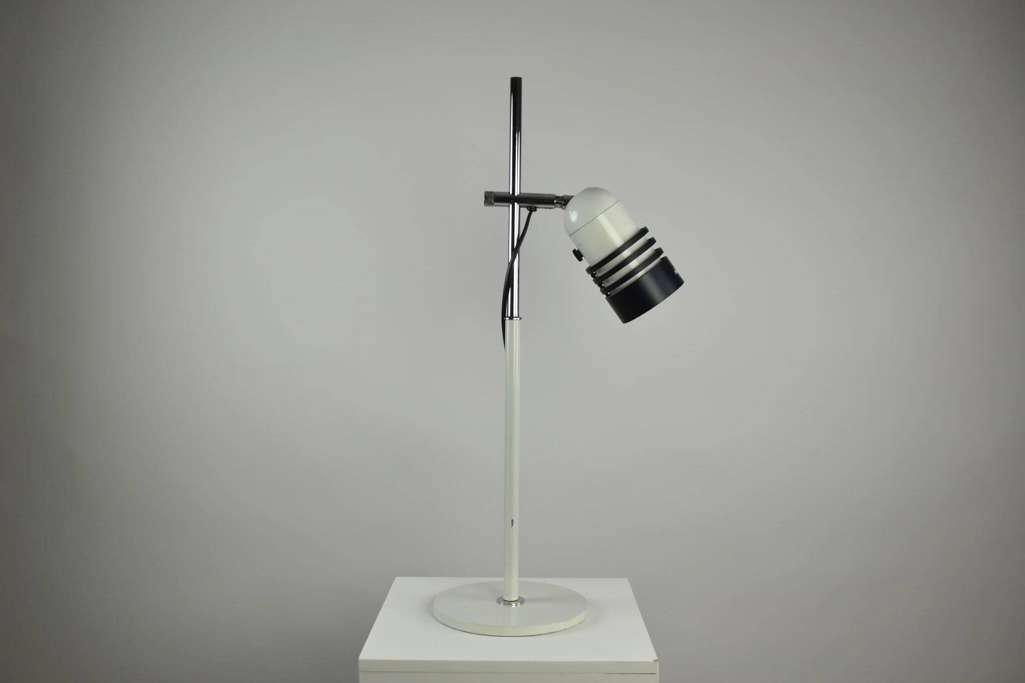 Lampe de table ou de bureau "Minor" par Stig Ahlström et Clas Kock pour Ateljé Lyktan, Suède, 1982