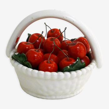 Basket of slurry cherries trompe-l'oeil