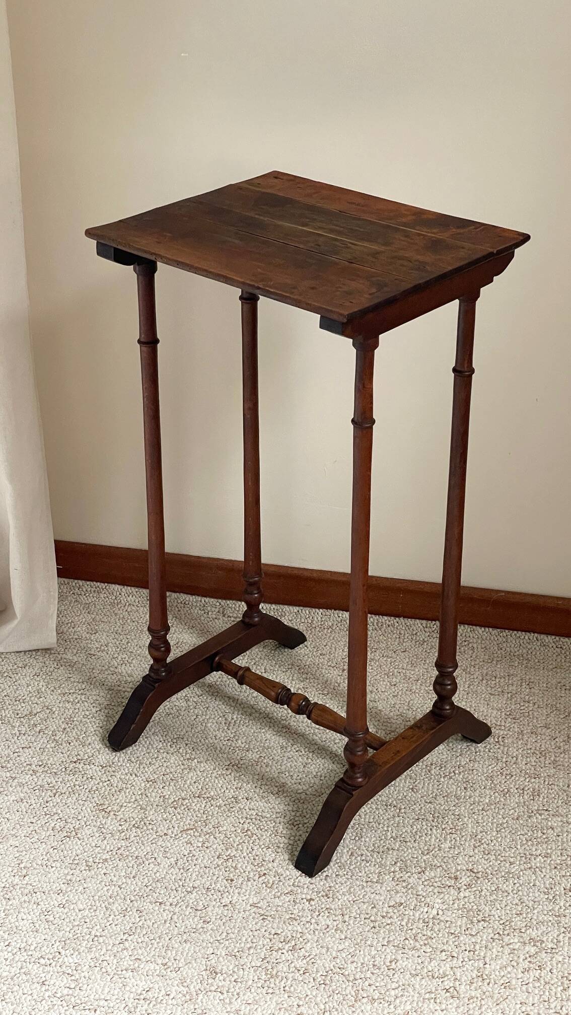 NIGHTSTAND Antique Turned Wood