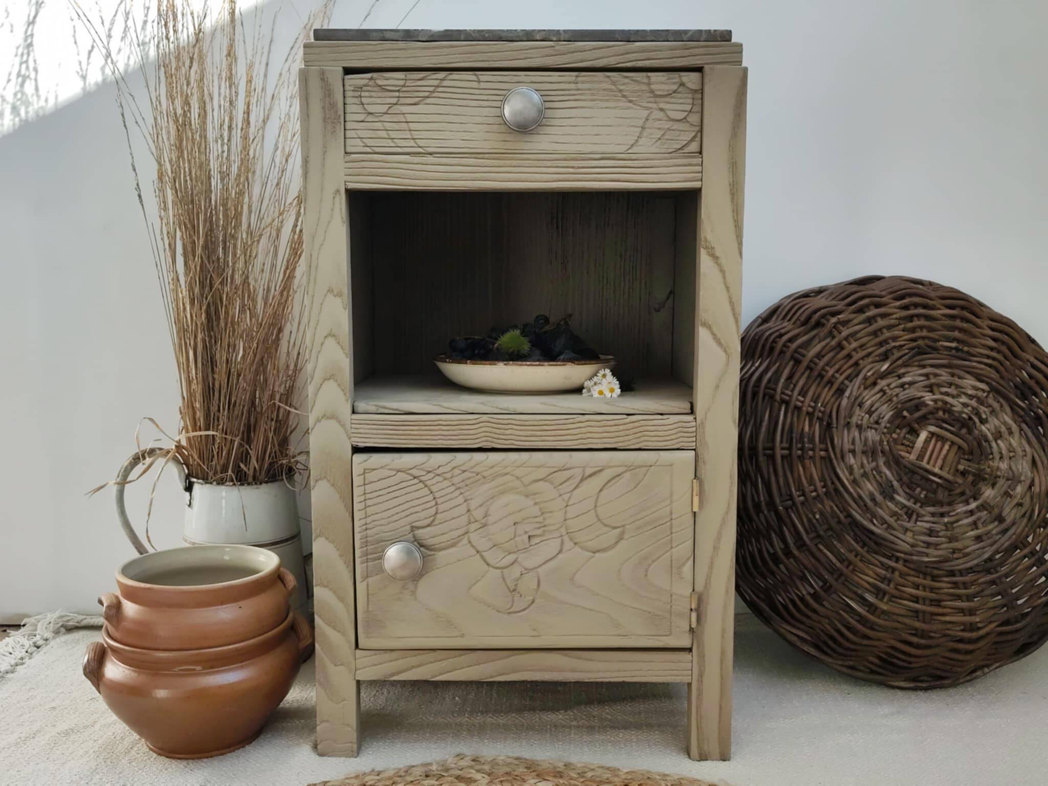 Bedside table