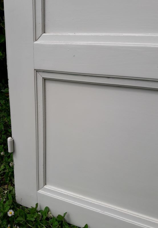 Porte vintage panneautée