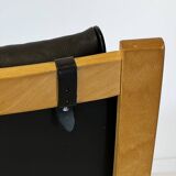 Pair of lounge chairs