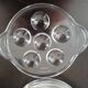 Suite de 6 assiettes à escargots en Pyrex