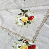 Vintage tablecloth set and 10 fine embroidered linen napkins, 270x165.