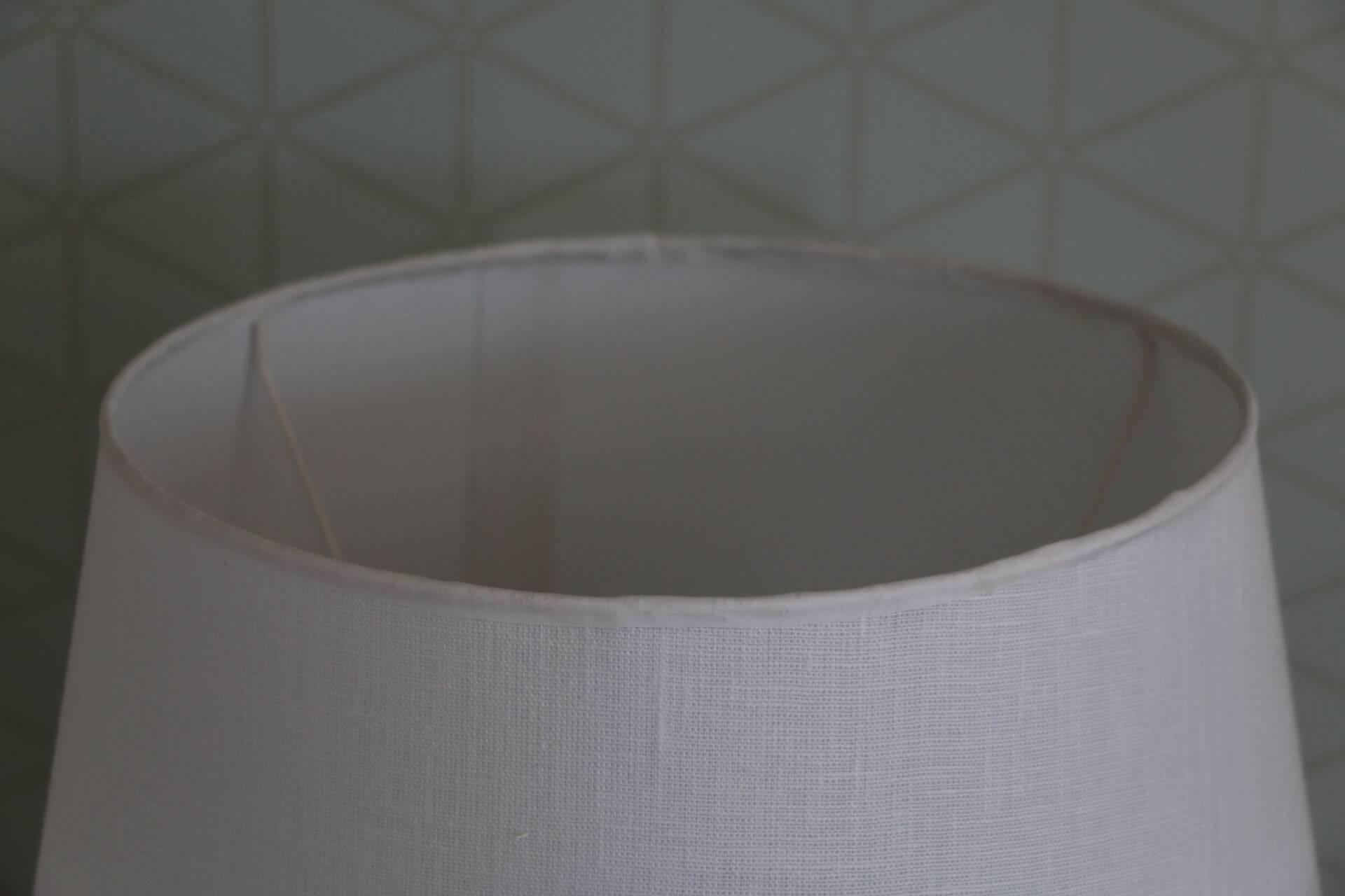 Lampe bois ananas avec abat-jour tissu 650mm