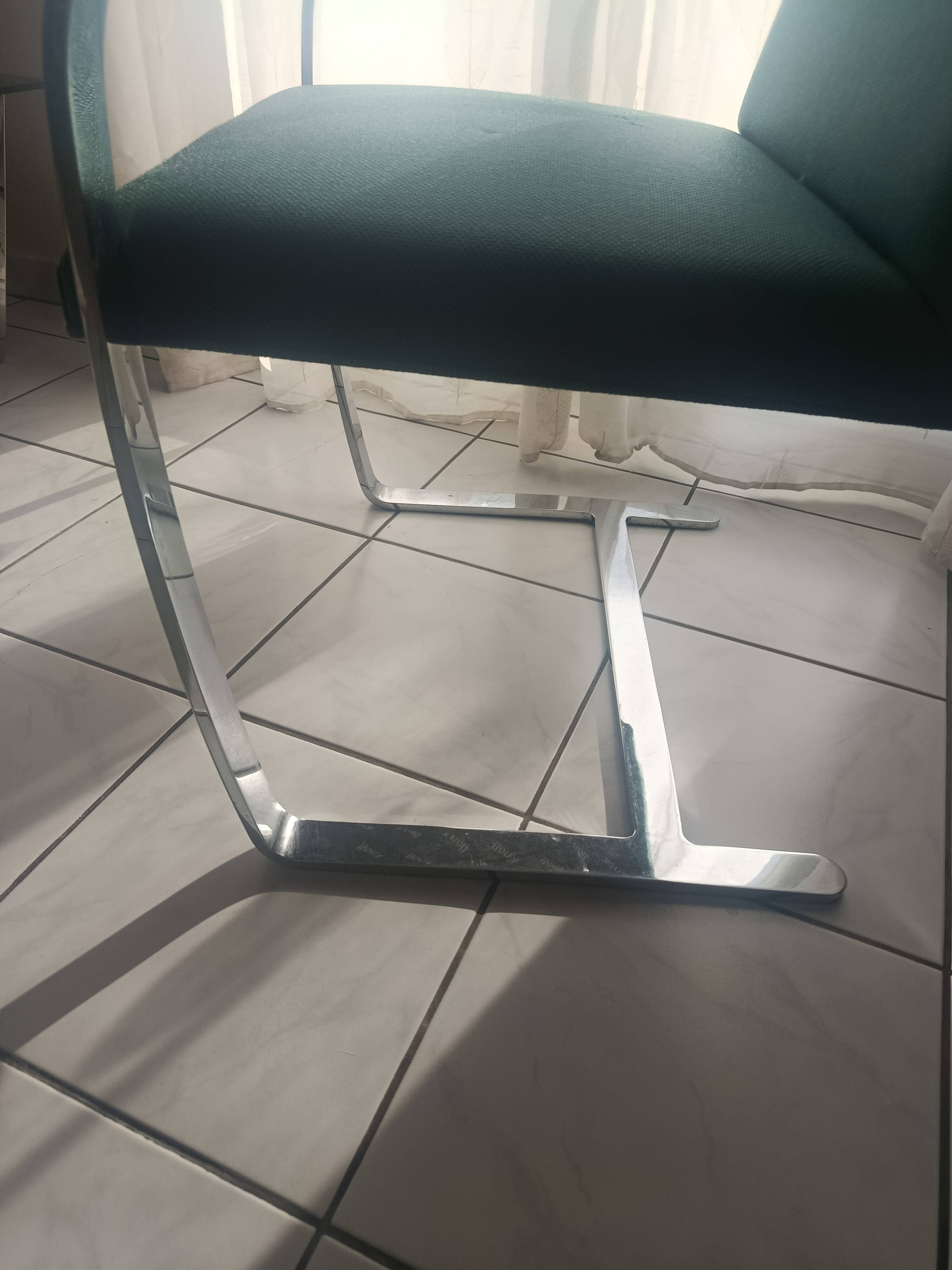 Knoll chair