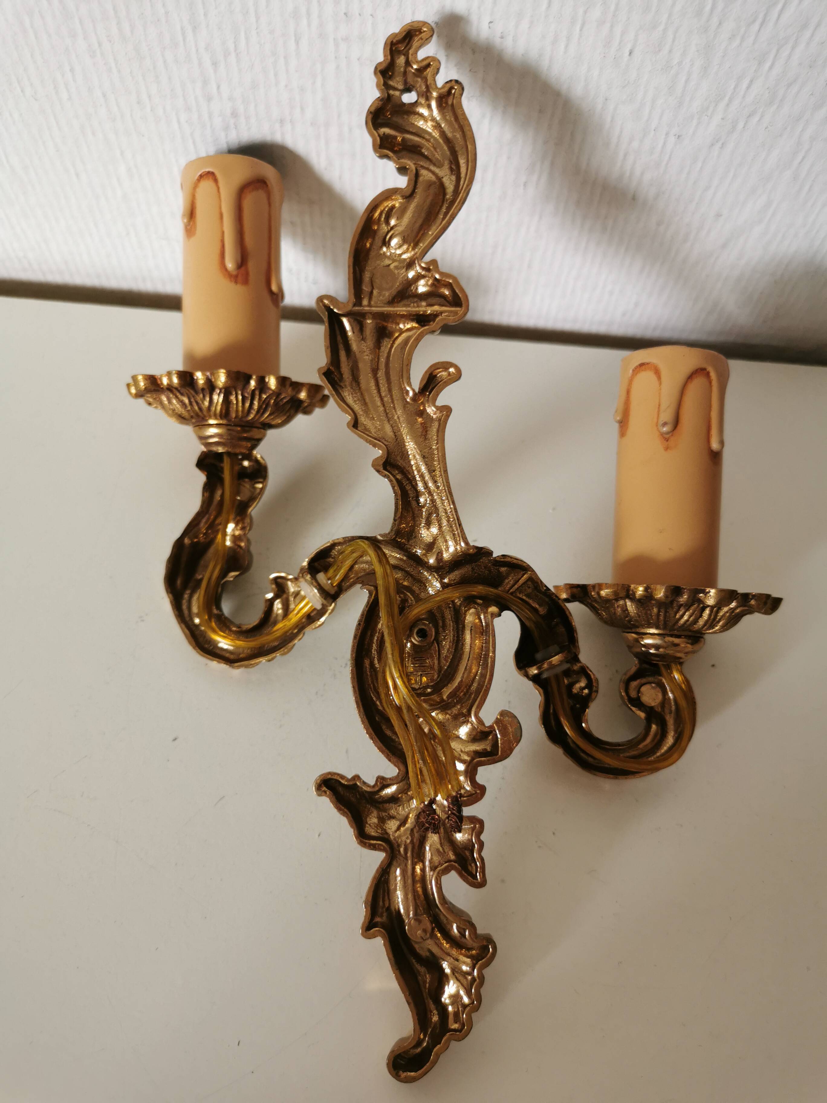 classic style wall lamp, Louis XV in gilded metal in bronze or brass effect candle holder and candlestick