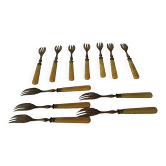 Vintage forks.