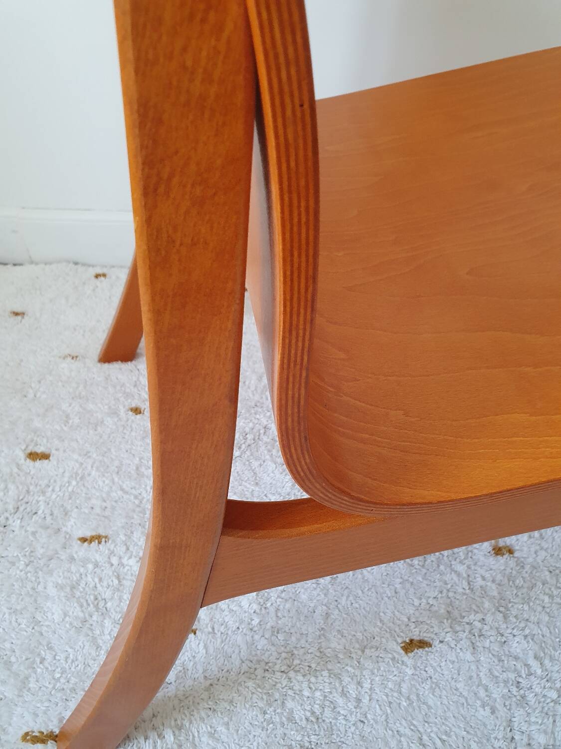 Scandinavian armchair in curved wood