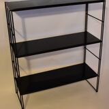 Shelf string vintage