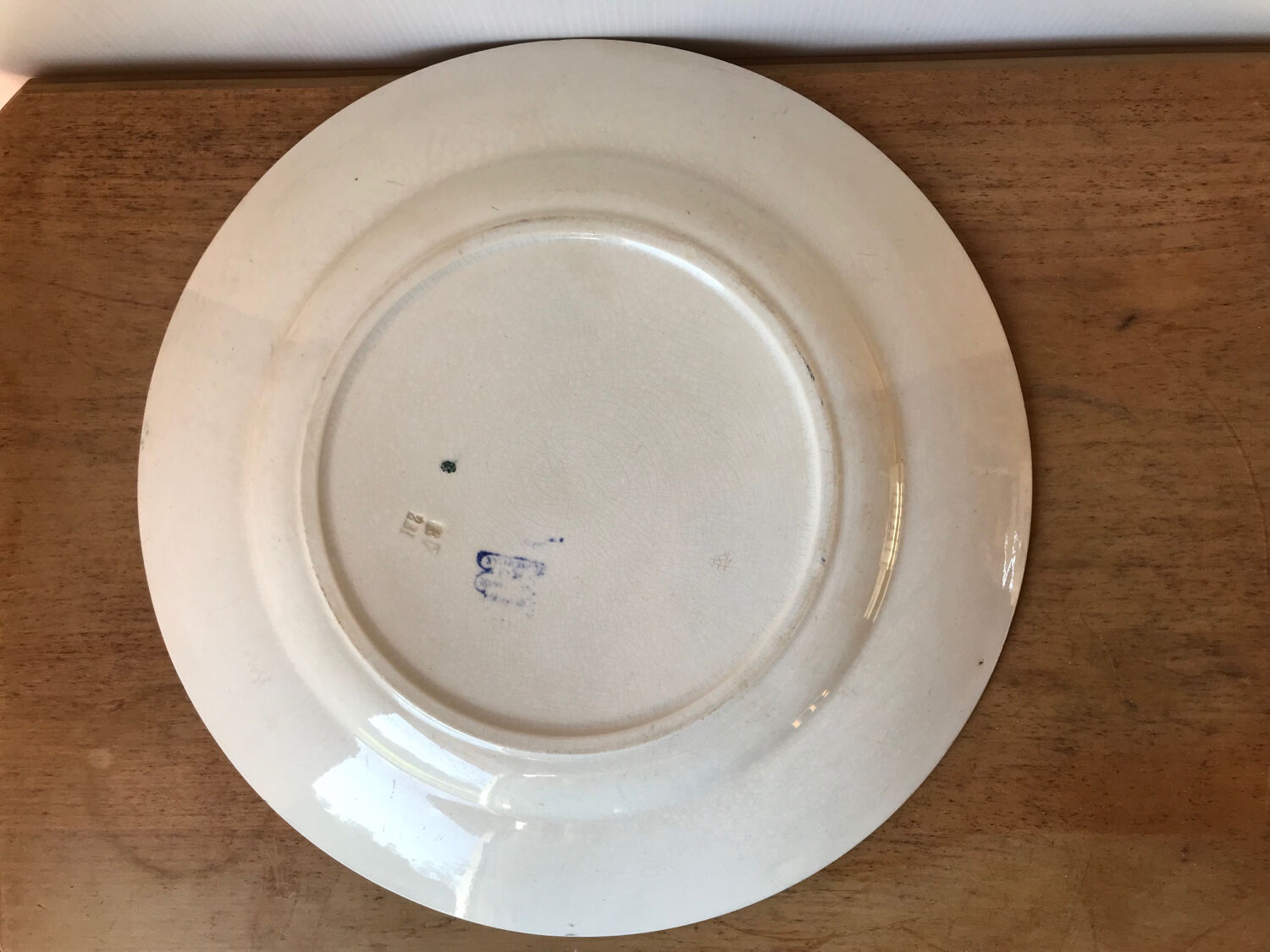 Round iron earth serving dish K&G Lunéville