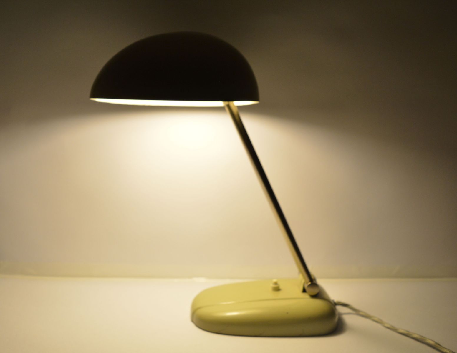 Table lamp by Siegfried Giedion for BAG Turgi 1930 s