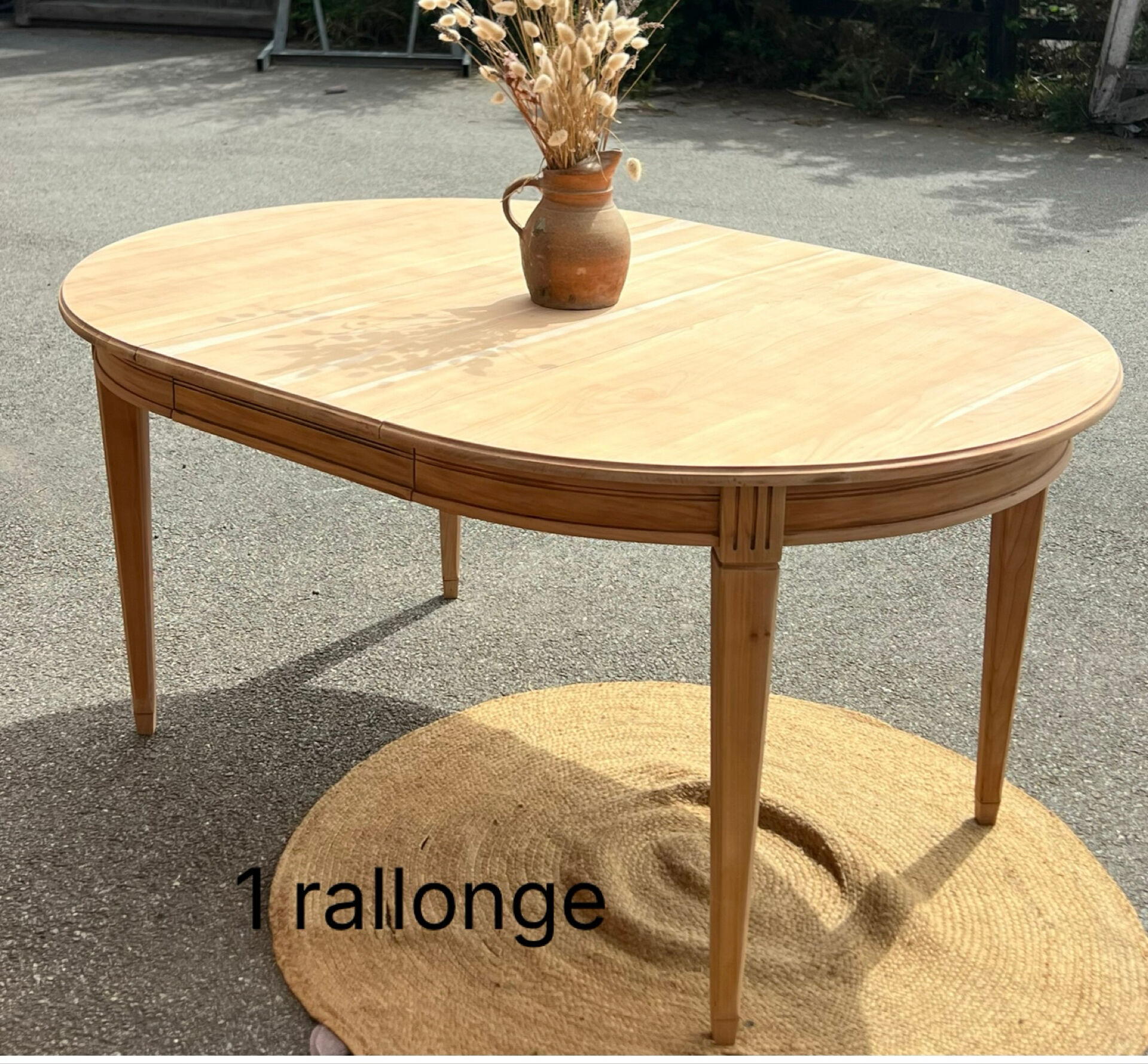 Round table with 2 extensions in raw solid wood - renovated antique table