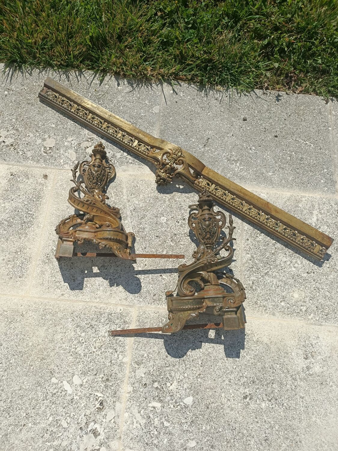 Napoleon lll fireplace bar