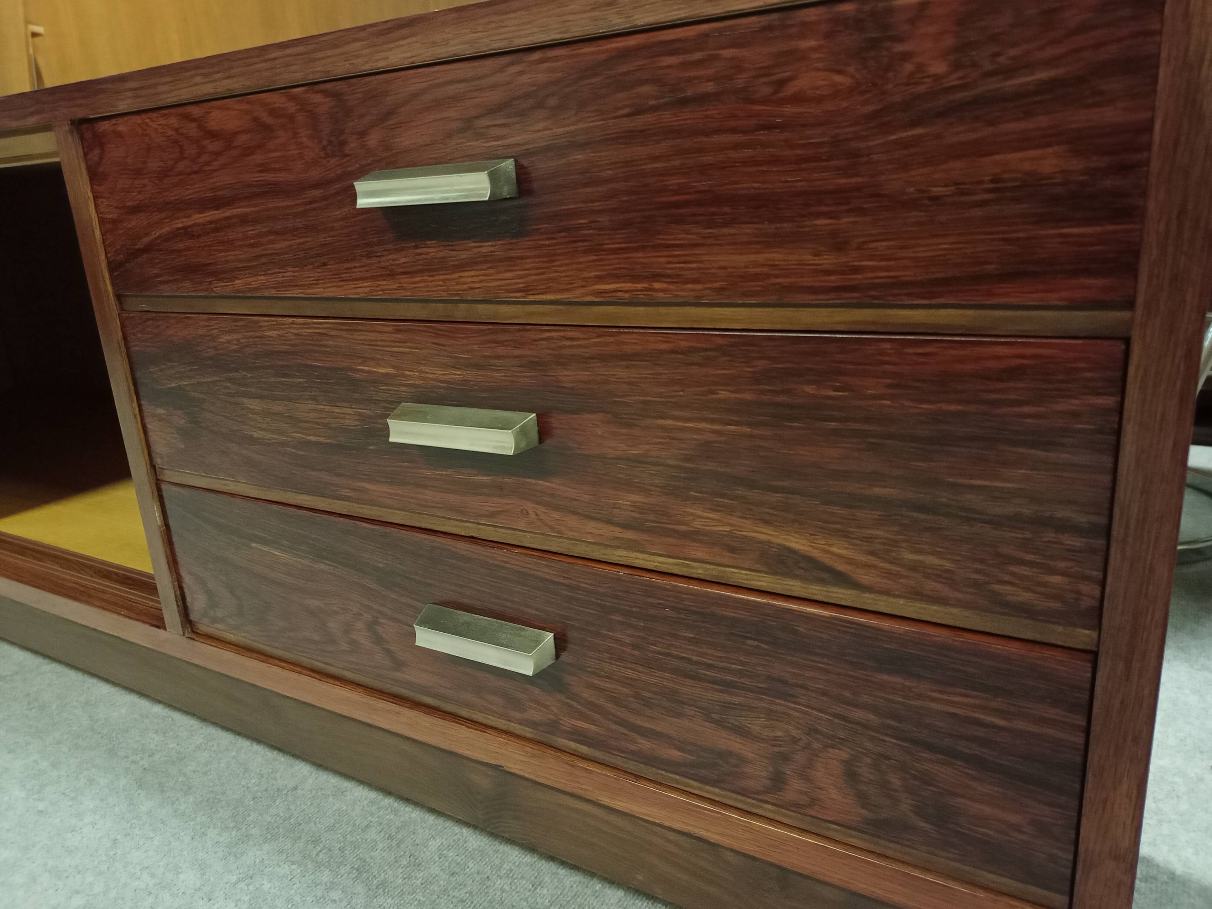 Rio rosewood low row